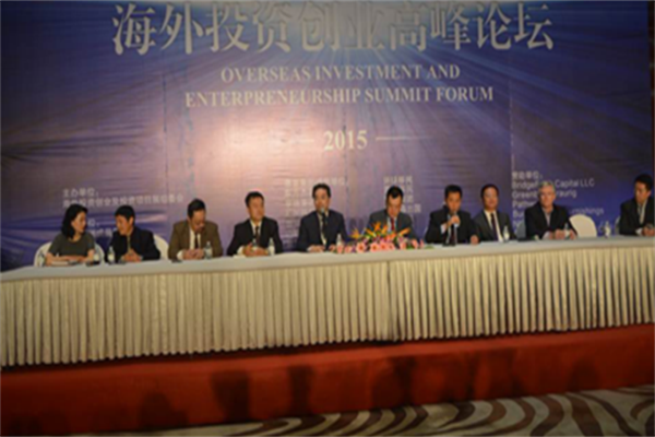 为什么市场抛售会推高美债收益率