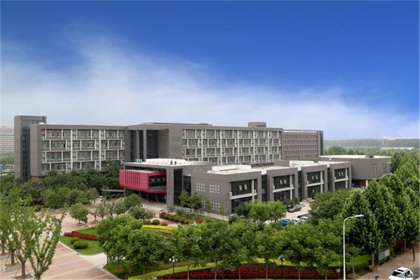 4月30日宏图转债下跌003%，转股溢价率12045%